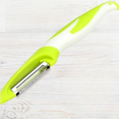 eplucheur_a_pommes-lame-dentelee-vert