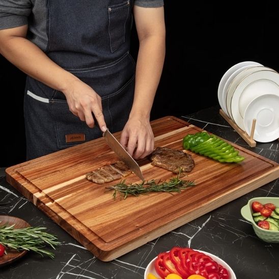 planche à découper bois finition huilée durable