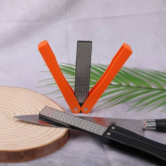 aiguiseur de couteaux compact ultra-léger pratique


