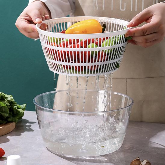 essoreuse à salade nettoyage facile et rapide