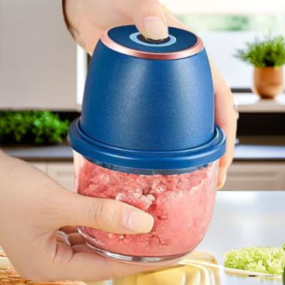 hachoir-bleu-350-ml-4-lames-one-button