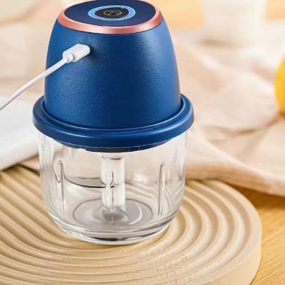 hachoir-bleu-350-ml-4-lames-portable