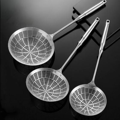 passoire en inox en trois tailles pratiques
