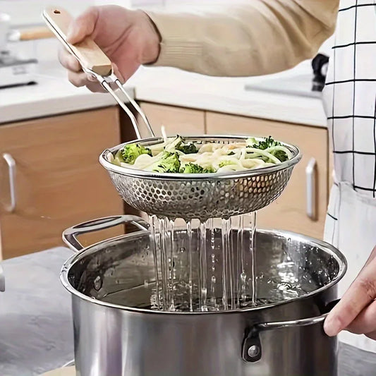 passoire inox avec poignée en bois design