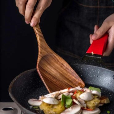 Ustensiles -de-cuisine-bois-teck